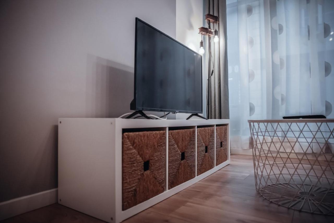 Cosy Et Moderne En Centre Ville, Fibre Haut Debit Ernee Экстерьер фото